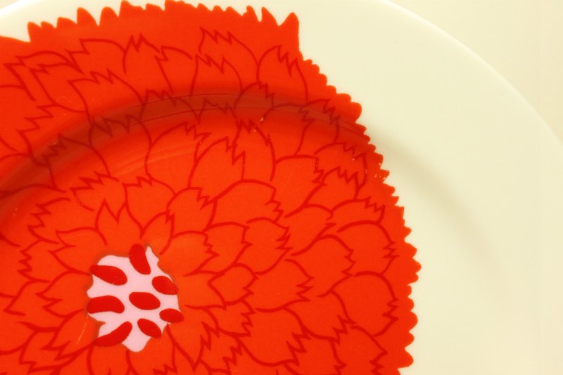 Iittala(イッタラ) x Marimekko(マリメッコ) Primavera(プリマヴェーラ）プレート19.5-2 (ストロベリーレッド) -  Hokuo Design Stockholm