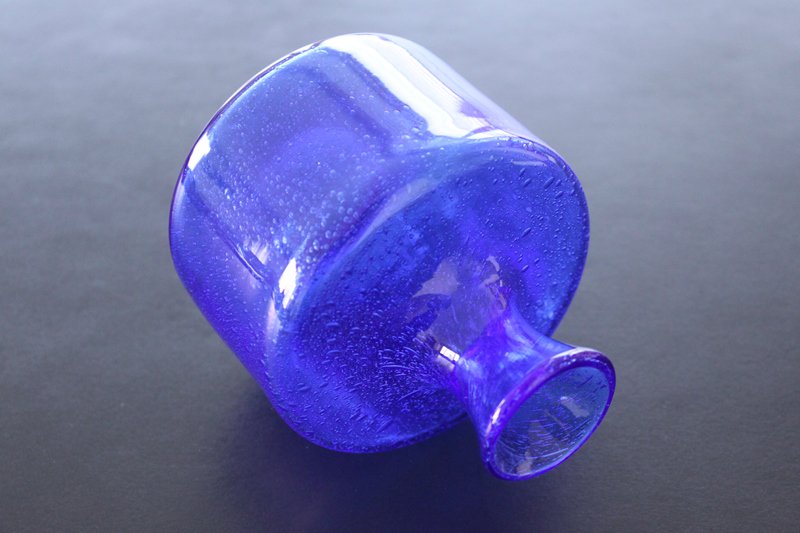 Erik Hoglund (エリック・ホグラン) BODA ガラスのフラワーベース 花瓶 H850/110 (ブルー) - Hokuo Design  Stockholm