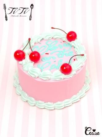 TiTi × Cerise チェリーオンザケイクディスプレイケーキ (ピンク