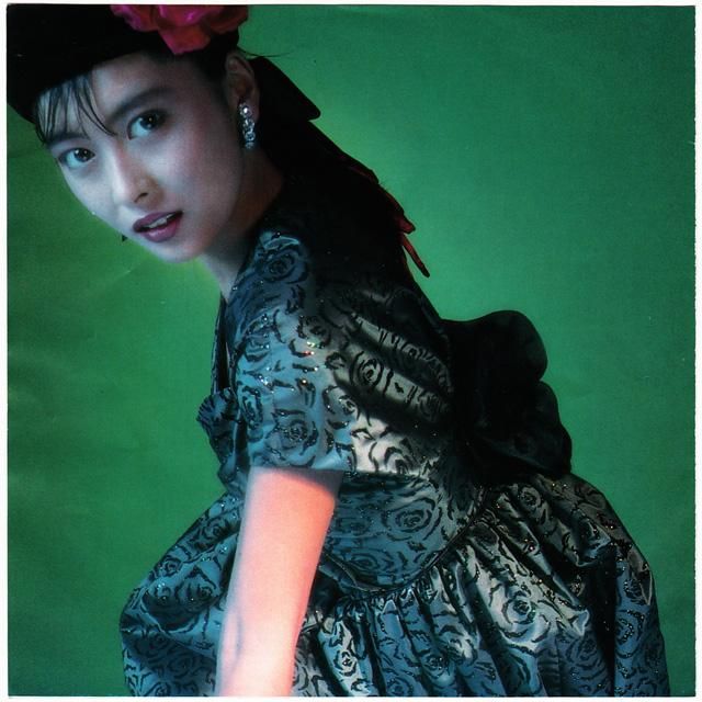 ★入手困難★ 中山美穂 直筆サイン入り レコード 『CATCH ME』 希少！超美品⭐︎中山美穂レコード⭐︎キャッチミーCATCH ME