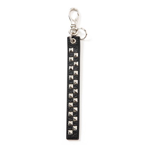 <img class='new_mark_img1' src='https://img.shop-pro.jp/img/new/icons47.gif' style='border:none;display:inline;margin:0px;padding:0px;width:auto;' />CALEE_[] STUDS LEATHER LOGO & HOTEL KEY RING