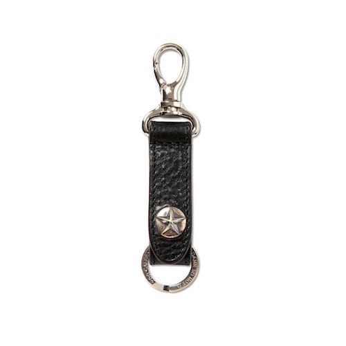 <img class='new_mark_img1' src='https://img.shop-pro.jp/img/new/icons5.gif' style='border:none;display:inline;margin:0px;padding:0px;width:auto;' />CALEE_[]SILVER STAR CONCHO LEATHER KEY RING TYPE B