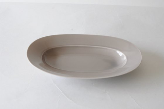 Oval Plate L | yumiko iihoshi porcelain - Less web store