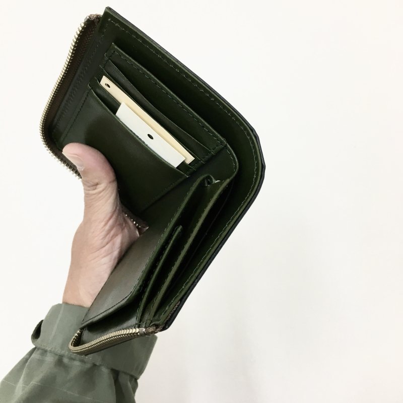 SLOW bridle-Lzip middle wallet-(GREEN/BLACK) - have a golden day!