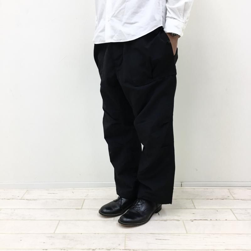 SASSAFRAS Overgrown Hiker Pants(60/40 BLACK) - have a golden