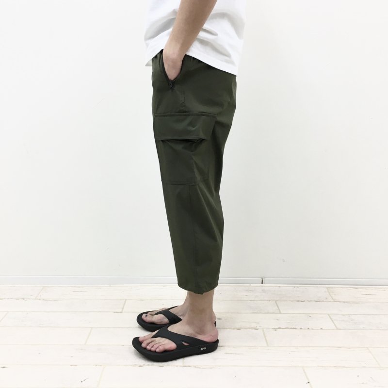  WILD THINGS CROPPED CARGO PANTS(OLIVE)
