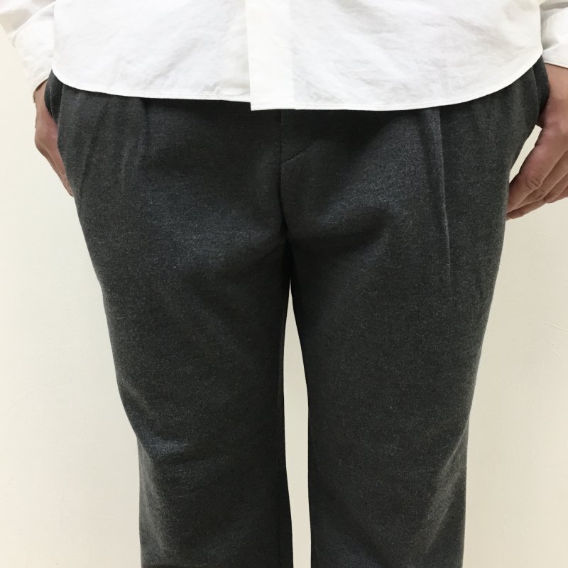  CURLY PONTE ROME CLASSIC TAPERED PANTS(CHARCOAL) 