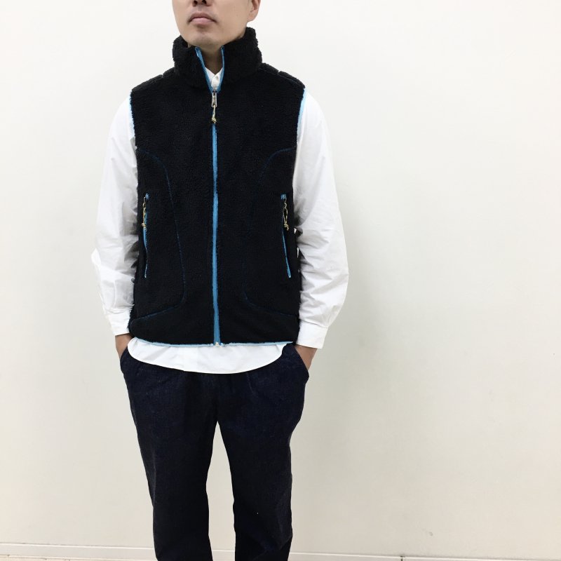  COOCHUCAMP Happy Fleece Vest(BLACK)
