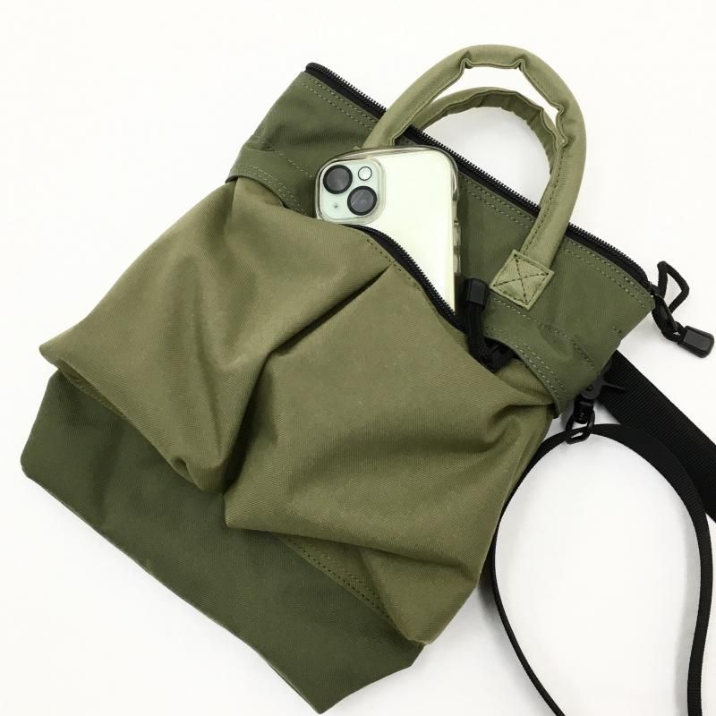  20th Anniversary Model SMLGOLDEN DAY HELMET BAG (OLIVE CRAZY)