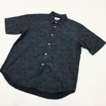  MANUAL ALPHABETBET JACQUARD LOOSE FIT B/C S/S SHT(JACQUARD) 