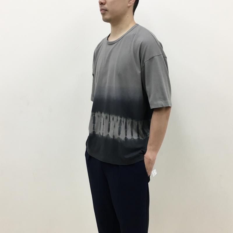  CURLY SHIBORI GRADATION DYEING TEE(GRAY KHAKI)