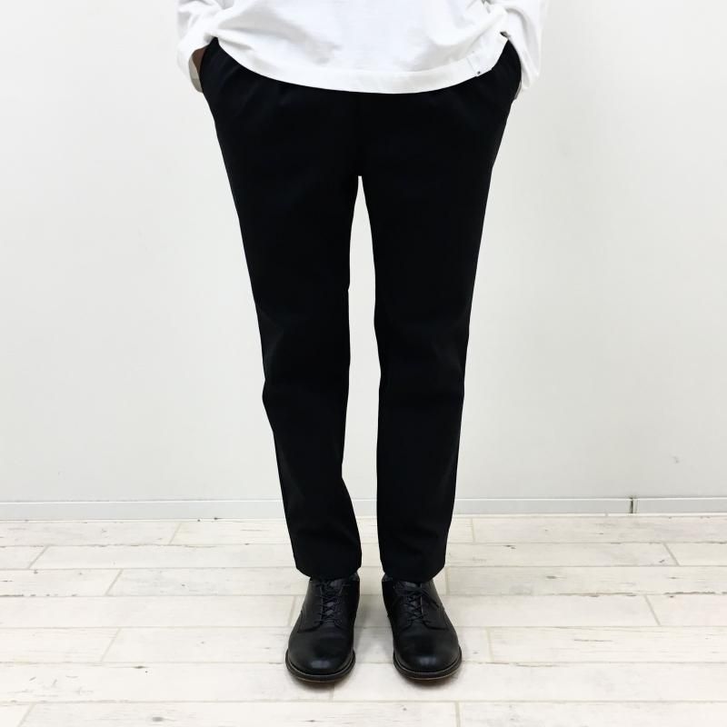  CURLY SOLID DOUBLE-KNIT TAPERED PANTS(BLACK)