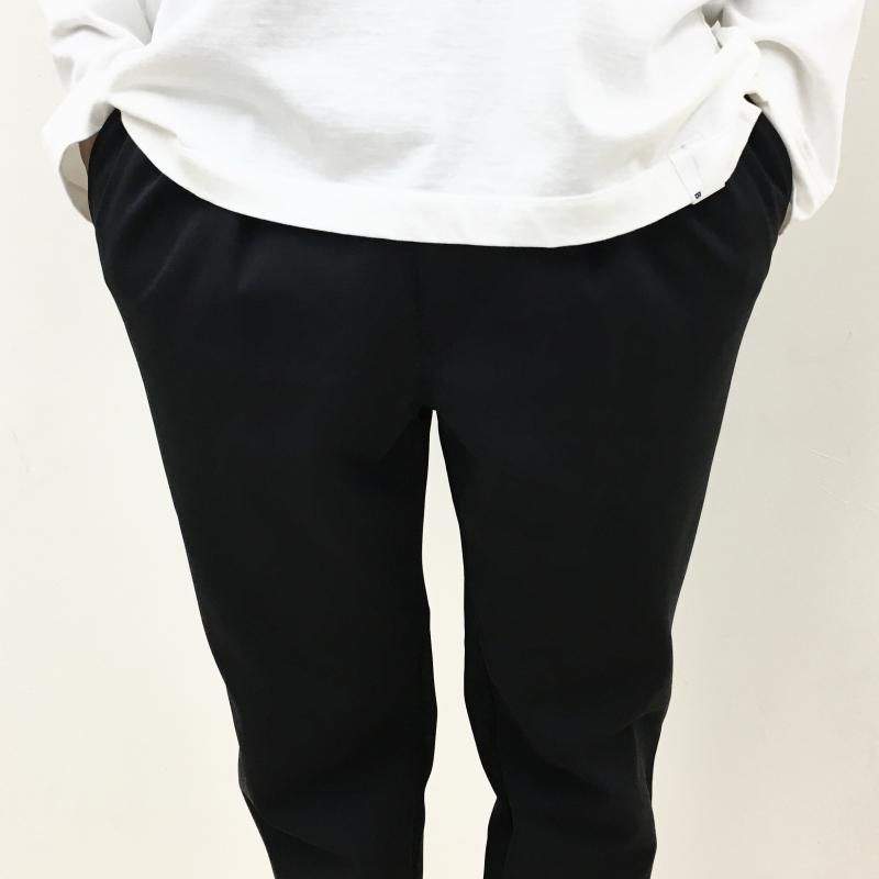  CURLY SOLID DOUBLE-KNIT TAPERED PANTS(BLACK)