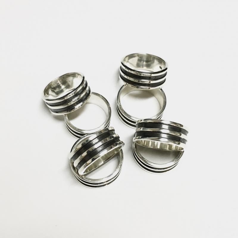 メキシコ タスコ製 Taxco シルバー925 燻彫りワイドリング/15号 TAXCO SILVER RING - have a golden day!