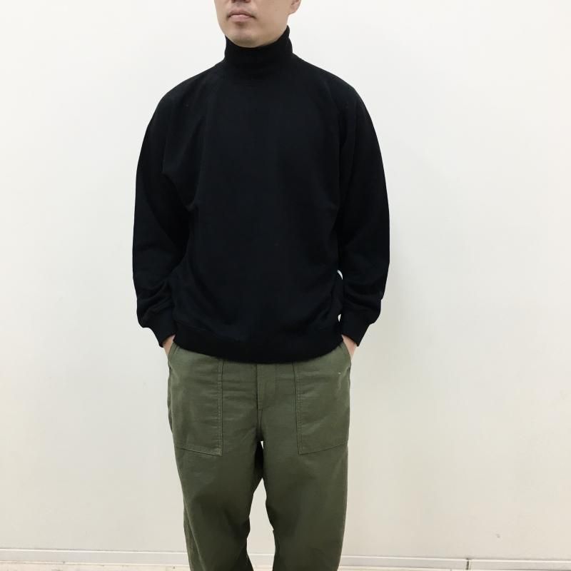  Soglia NERDS high Neck Sweat(BLACK) 
