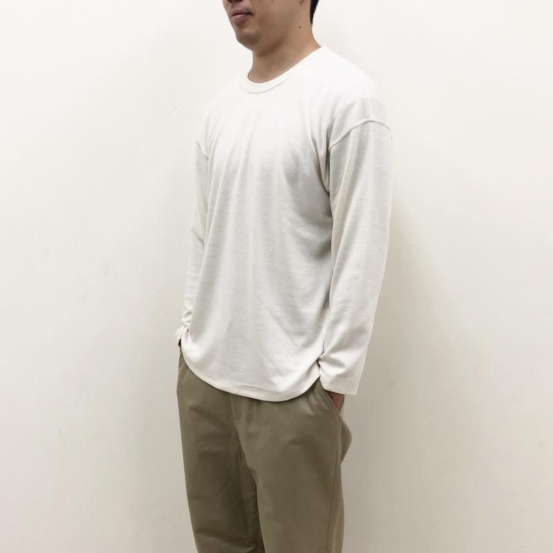  CURLY PREMIEREWARM L/S TEE (crewneck-IVORY)
