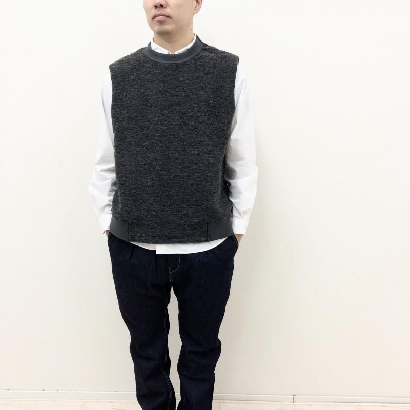  have a good day WOOL VEST(GRAY)