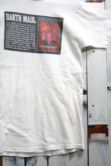 90年代頃のスターウォーズ・ダースモールTシャツです。白地の 