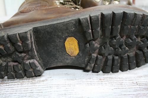 80年代のSCARPA 【スカルパ】マウンテンブーツ中古です。カラー