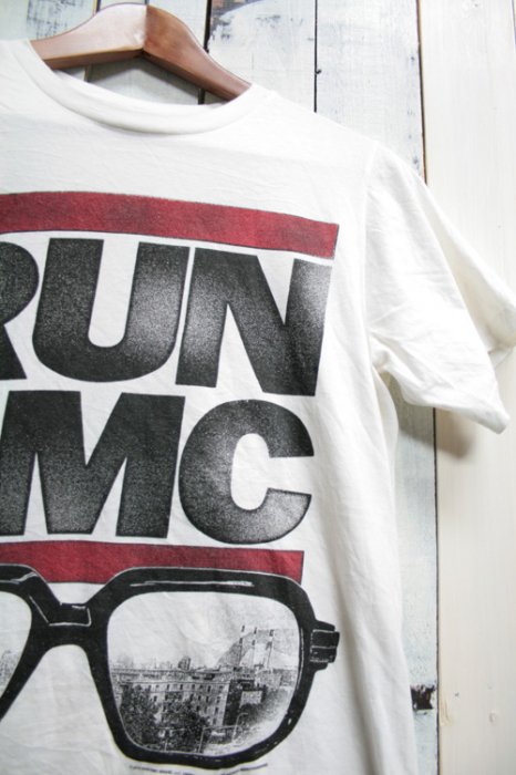 Run-D.M.C.（ラン・ディーエムシー） バンドTシャツ 古着 白 ヒップ