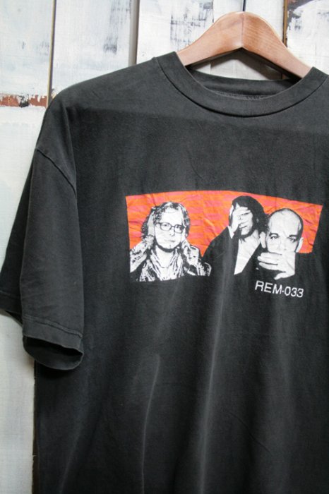 90年代 R.E.M. バンドTシャツ ブラック 黒 1999年 ツアーTシャツ ヴィンテージ 古着 サイズ・L ビンテージ古着通販 古着屋ヘブンズドア
