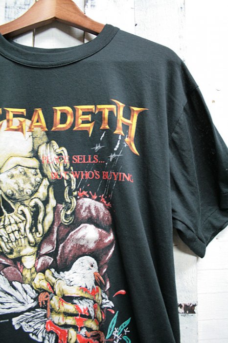 80年代 メガデス（Megadeth）ヴィンテージ バンドTシャツ ブラック 黒 古着 Peace Sells But Who's Buying サイズ・XL ビンテージ古着通販 古着屋ヘブンズドア