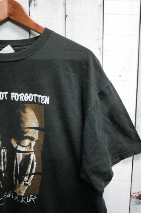 Tupac Shakur Gone But Not Forgotten Tee - Tシャツ/カットソー