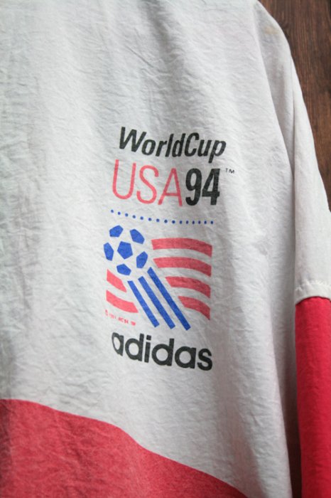 90年代　ＡＤＩＤＡＳ　アディダス　94年　ワールドカップ　ＵＳＡ　ナイロンジャケット　古着　ビンテージ　サイズ：Ｌ　古着通販　古着屋ヘブンズドア