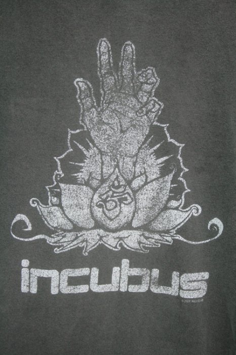 インキュバス　Incubus　バンドTシャツ　Tシャツ　ヴィンテージ　ブラック　黒　ボロ　ダメージ　古着　サイズ表示・L　　古着屋ヘブンズドア