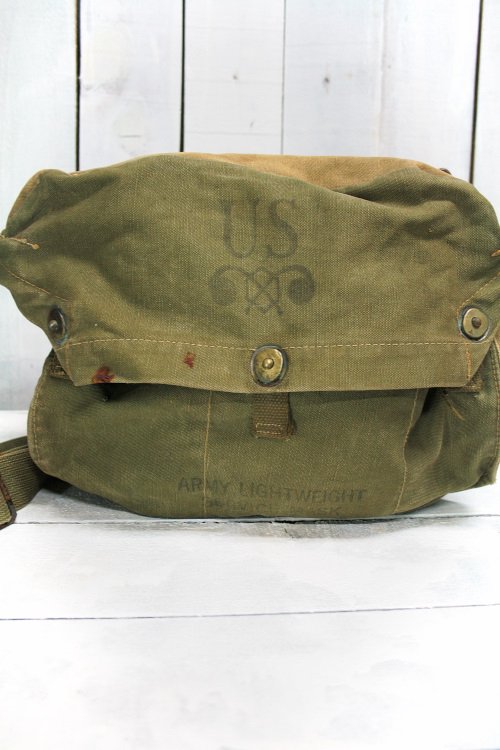 40年代　WW2　アメリカ軍　ガスマスクバッグ　ビンテージ　U.S.ARMY
