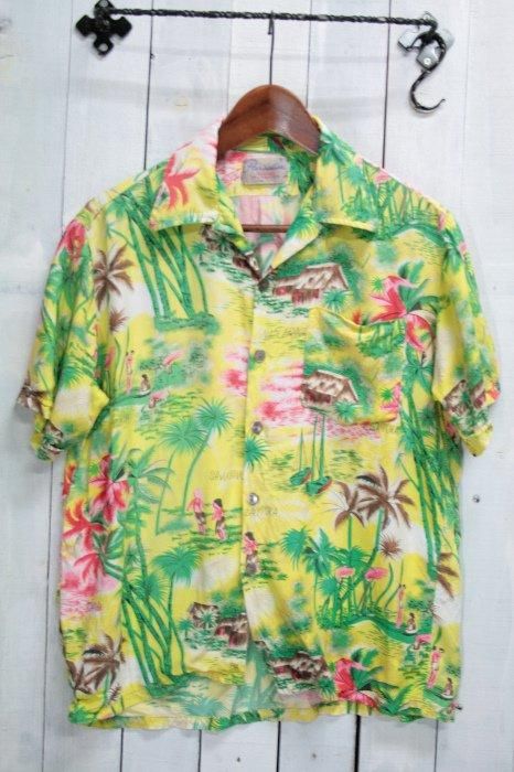 70's〜80's アロハシャツ上下set 女性アメリカヴィンテージ古着ハワイ 70's〜80's アロハシャツ上下set 女性アメリカヴィンテージ古着