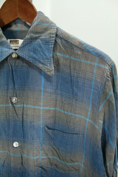 60年代 モンゴメリーワード レーヨンシャツ - ビンテージ古着通販 Ｔ