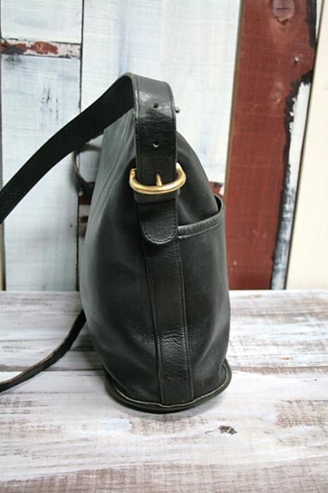 OLD COACH【オールドコーチ】 ショルダーバッグ メンズ。