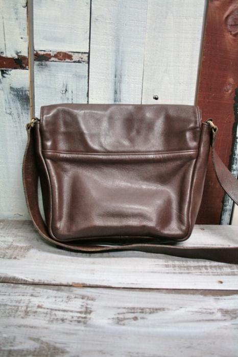 OLD COACH【オールドコーチ】 ショルダーバッグ ブラウン メンズ