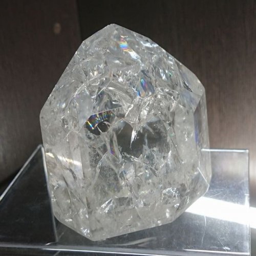 マニカラン産六角柱レインボー水晶