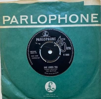 Beatles - She Loves You - OLD HAT GEAR