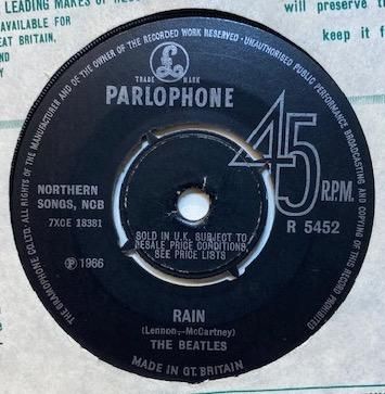 専用8/1 UKOrg ゼム 1st + Paperback Writer 専用8/1 UKOrg ゼム 1st + Paperback Writer The Beatles