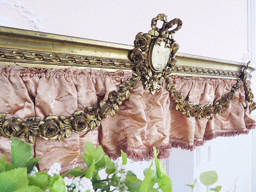 稀少 リボンと薔薇のガーランド天蓋ベッド飾り - アンティーク