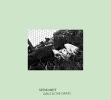 Steve Hiett / Girls In The Grass