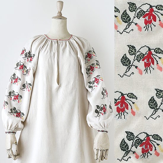Fg616 1910年代ウクライナ製アマリリス刺繍ホームスパンリネンワンピース ロンドンヴィンテージ洋装店 アンティークリネンドレスとヴィンテージバッグ