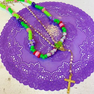 <img class='new_mark_img1' src='https://img.shop-pro.jp/img/new/icons4.gif' style='border:none;display:inline;margin:0px;padding:0px;width:auto;' />Chunky Beaded Choker
