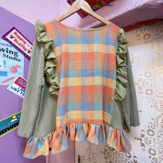 <img class='new_mark_img1' src='https://img.shop-pro.jp/img/new/icons4.gif' style='border:none;display:inline;margin:0px;padding:0px;width:auto;' />Gingham Tunic Tops