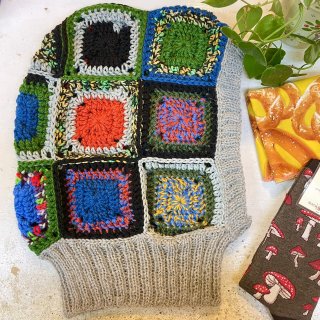 <img class='new_mark_img1' src='https://img.shop-pro.jp/img/new/icons50.gif' style='border:none;display:inline;margin:0px;padding:0px;width:auto;' />Granny's Square Balaclava
