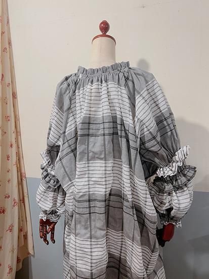 人気 ブランド 服をチェック - 最新トレンドファッション SOWA Roof dress - monster in my daydream ワンピース