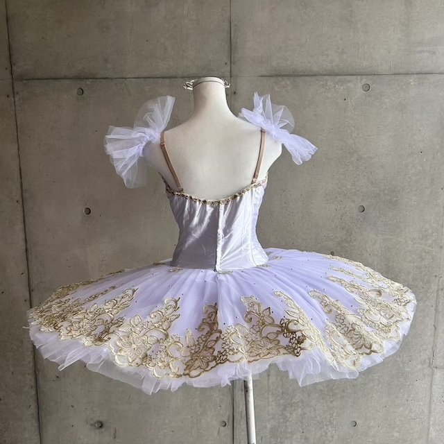 バレエ 衣装 チュチュ 種類 大人 ホワイト 白 バレエ発表会 コンクール ballet ballerina ライモンダ ガムザッティ 金平糖の精  ヴァリエーション おしゃれ 人気 衣装のお店 バレリーナート【BALLERINART】バレエ用品ショップ