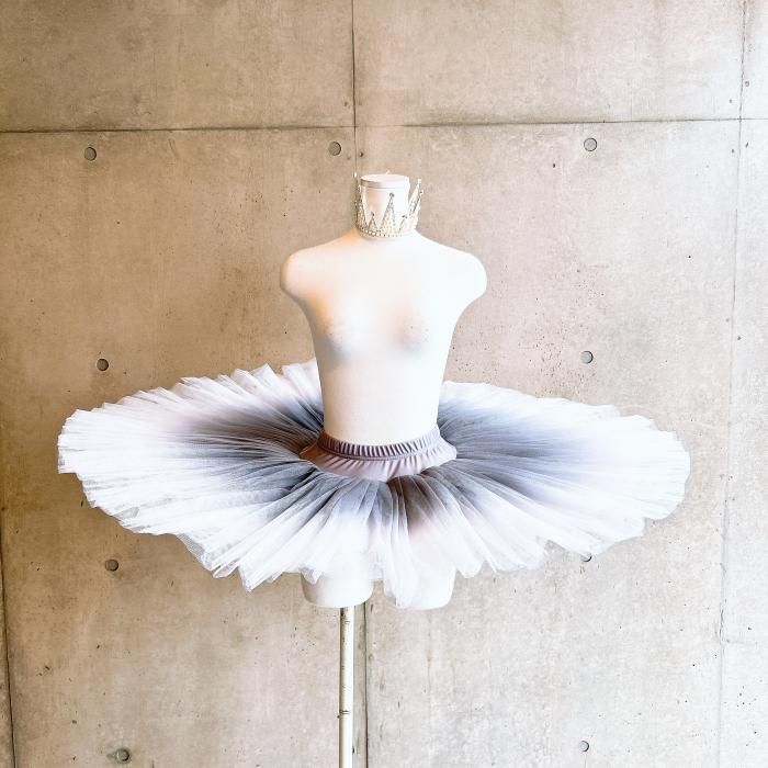 チュチュボン グレー バレエチュチュ | 軽くておしゃれ - バレエ衣装