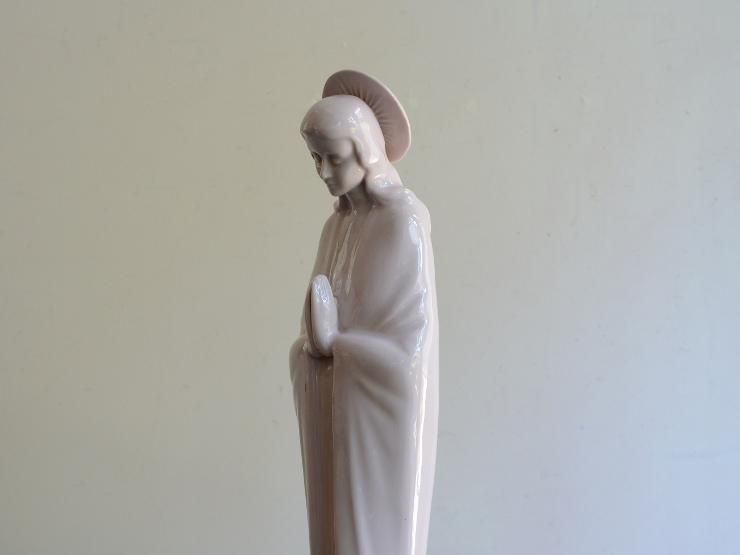 マリア像　壁掛け　陶器 マリア像 壁掛け 陶器