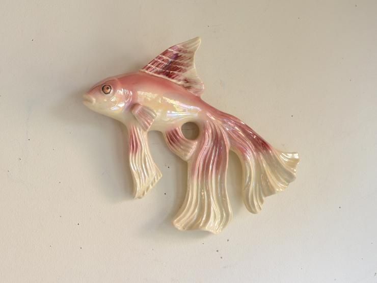 ヴィンテージ お魚モチーフ壁掛け陶器オブジェ アンティーク雑貨 Chelsea Antique Decoration チェルシー ヴィンテージ お魚モチーフ壁掛け陶器オブジェ アンティーク雑貨 Chelsea Antique Decoration チェルシー