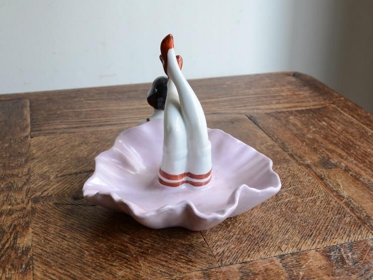 女性モチーフ 陶器アクセサリートレイ｜アンティーク雑貨