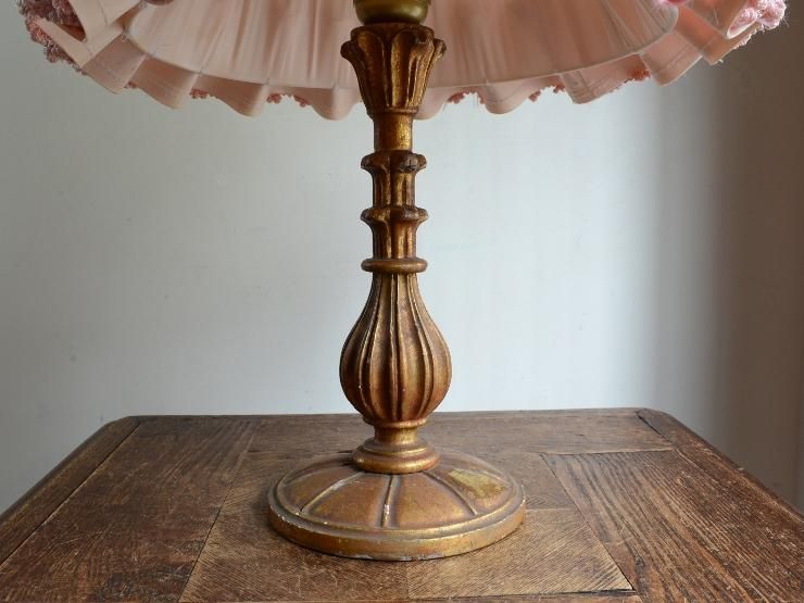 プリーツシェード 木製テーブルランプ（H44cm）｜アンティーク